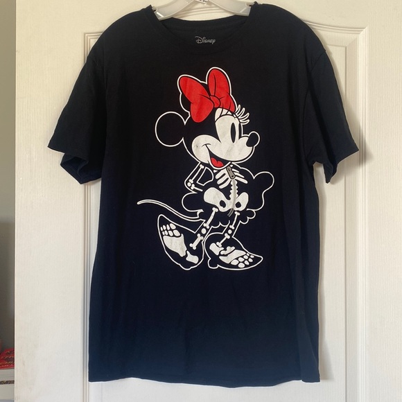 Unisex Minnie Mouse skeleton Halloween Tshirt size large - Picture 1 of 5